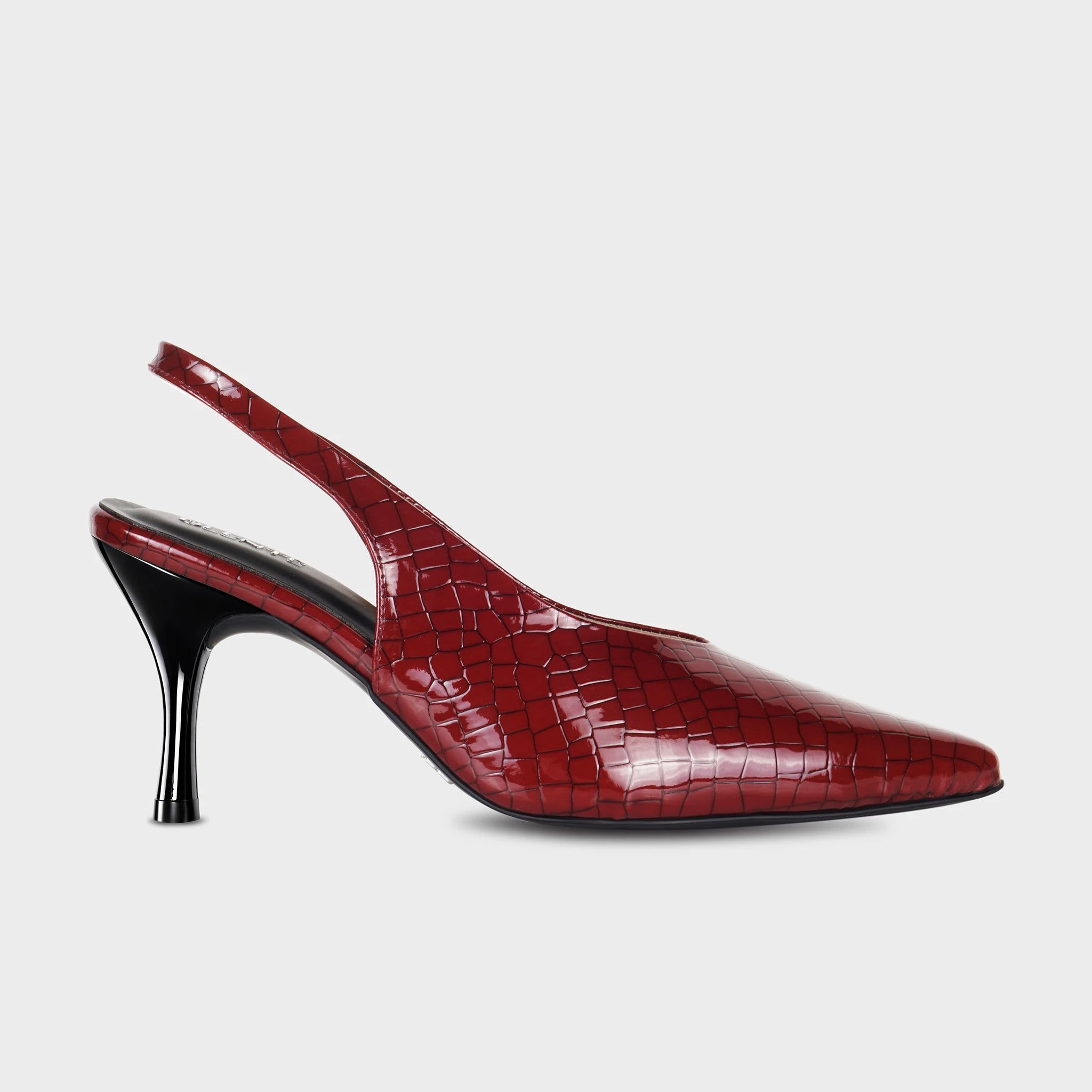 Glentè Veliane red croc-emboss slingback heel side view - pointed toe, glossy crocodile-print upper, deep V vamp cut, contrasting black insole and flared black stiletto heel